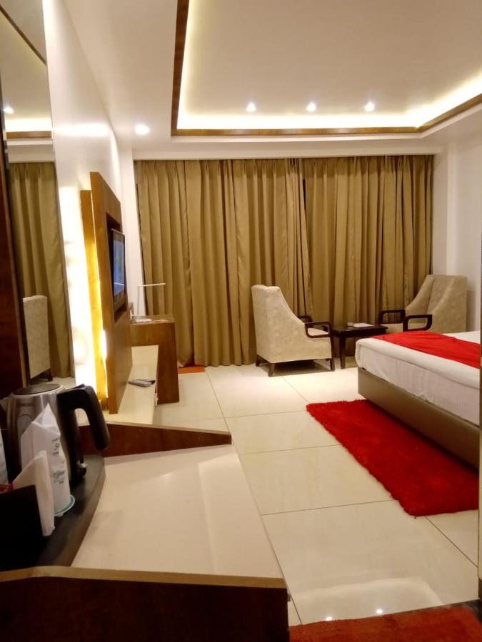 Hotel Green Orchid Udhampur Zewnętrze zdjęcie